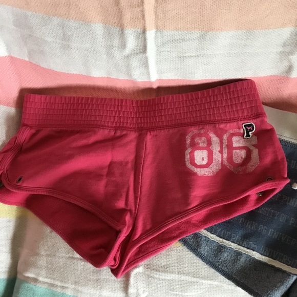 VS Pink Summer Shorts - Picture 2 of 7